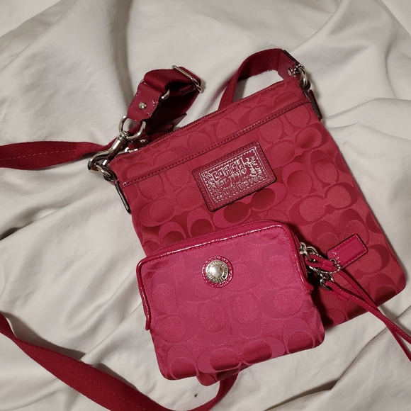 Coach crossbody - Picture 11 of 11